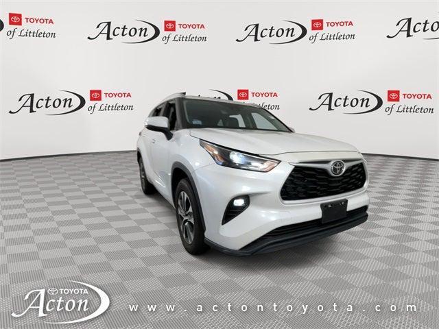 used 2023 Toyota Highlander car, priced at $37,395