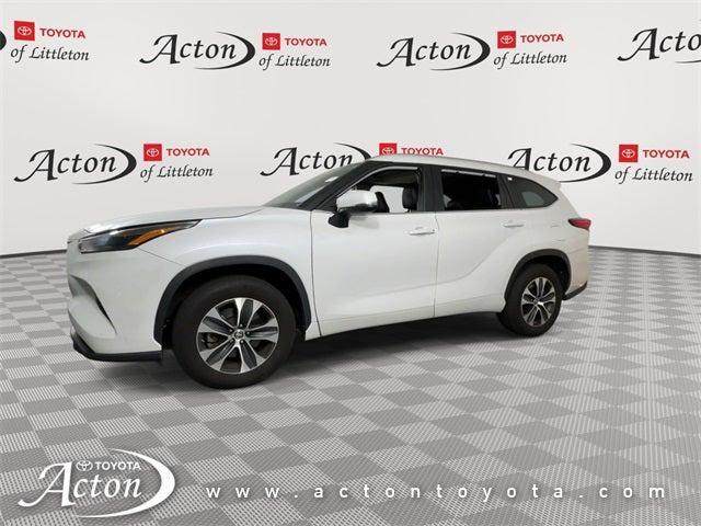 used 2023 Toyota Highlander car, priced at $37,395