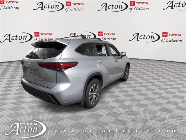 used 2022 Toyota Highlander car, priced at $35,488