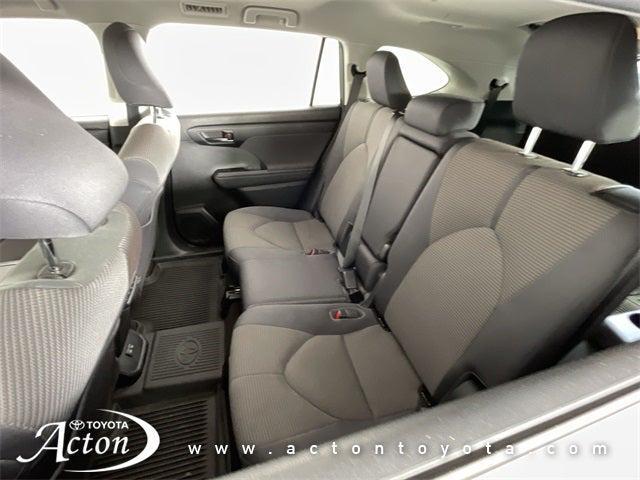 used 2023 Toyota Highlander car, priced at $40,500
