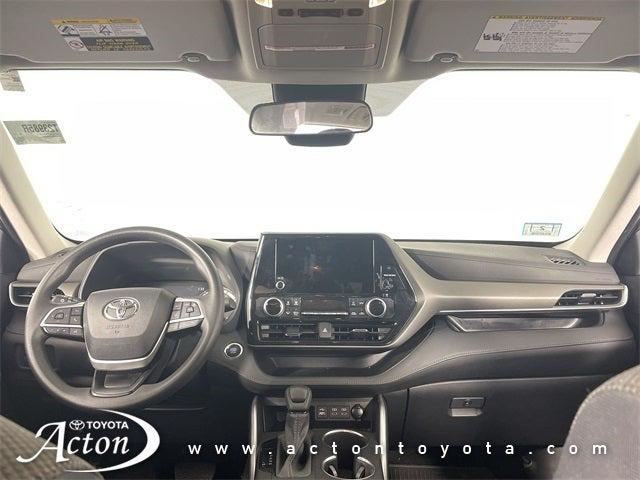 used 2023 Toyota Highlander car, priced at $40,500