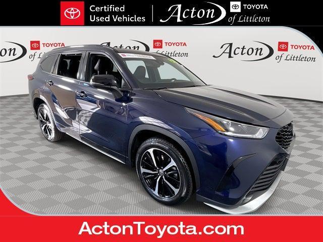 used 2021 Toyota Highlander car, priced at $34,388