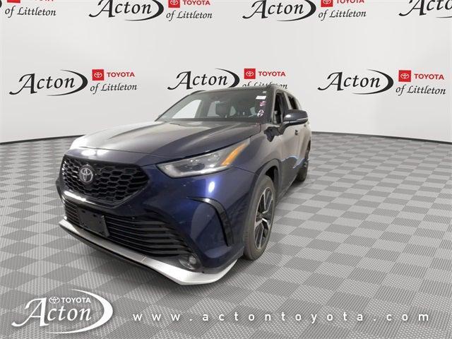 used 2021 Toyota Highlander car, priced at $35,000