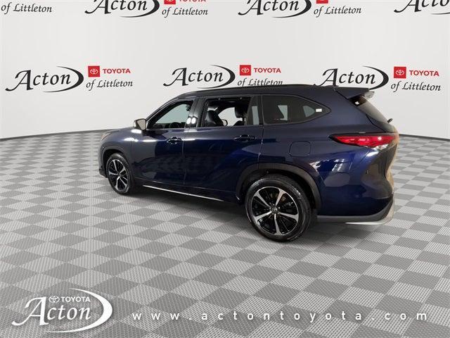 used 2021 Toyota Highlander car, priced at $34,199