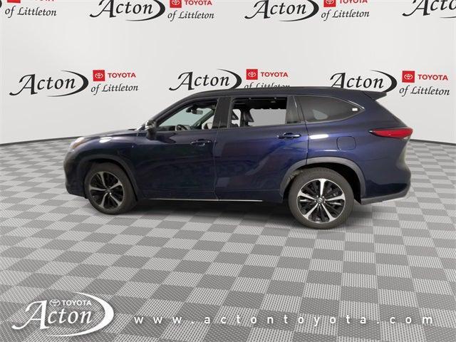 used 2021 Toyota Highlander car, priced at $35,000
