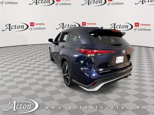 used 2021 Toyota Highlander car, priced at $34,199