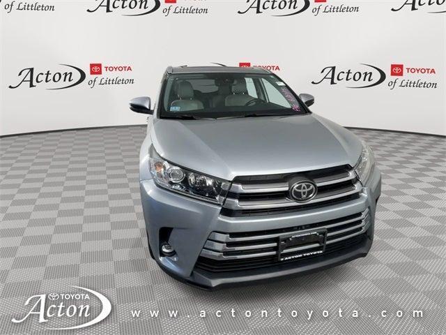 used 2019 Toyota Highlander car, priced at $31,000