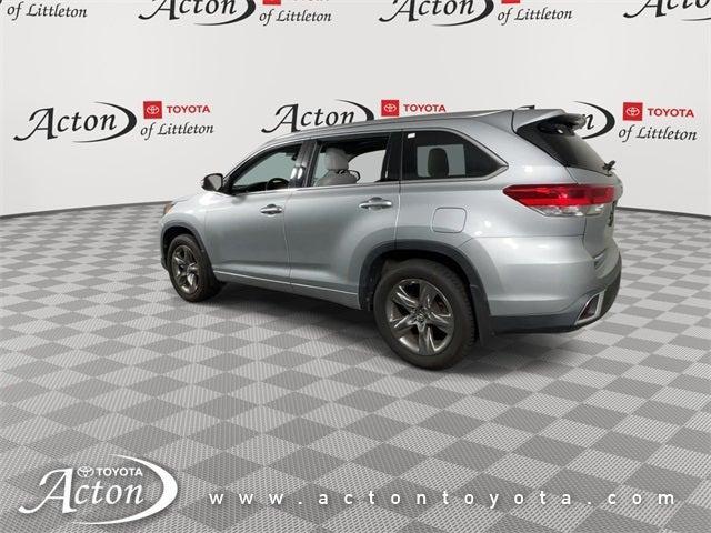 used 2019 Toyota Highlander car, priced at $31,000