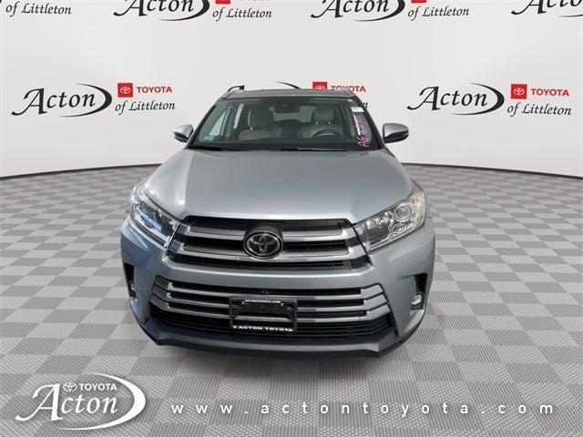 used 2019 Toyota Highlander car, priced at $31,000