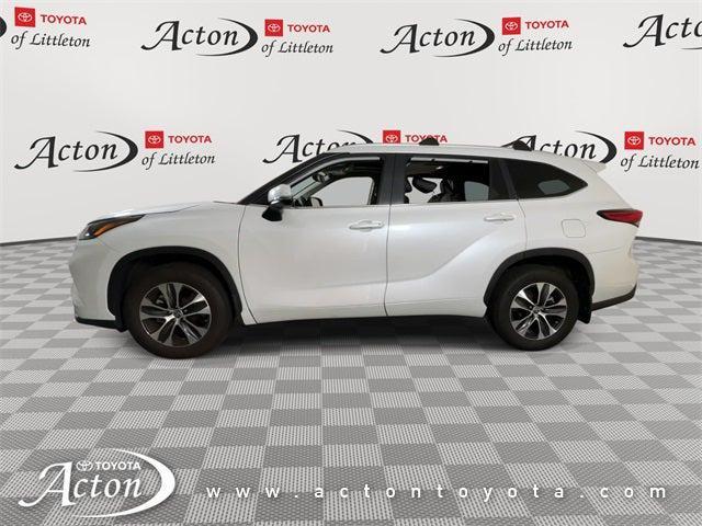 used 2023 Toyota Highlander car, priced at $39,395