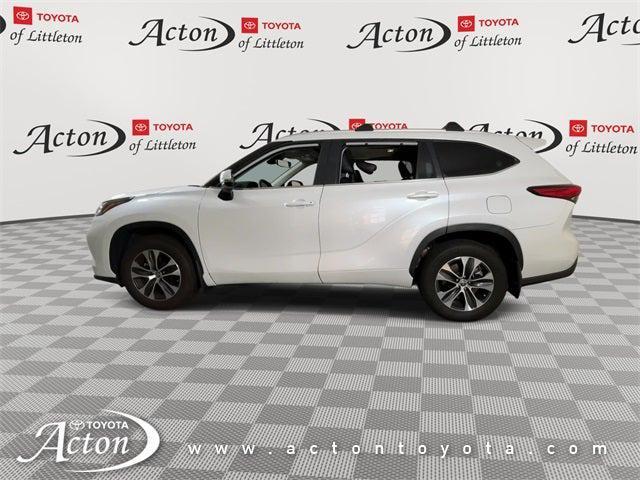 used 2023 Toyota Highlander car, priced at $39,395