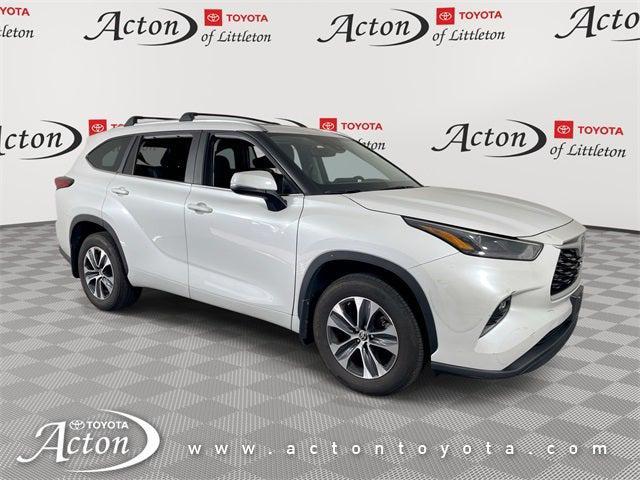 used 2023 Toyota Highlander car, priced at $39,395