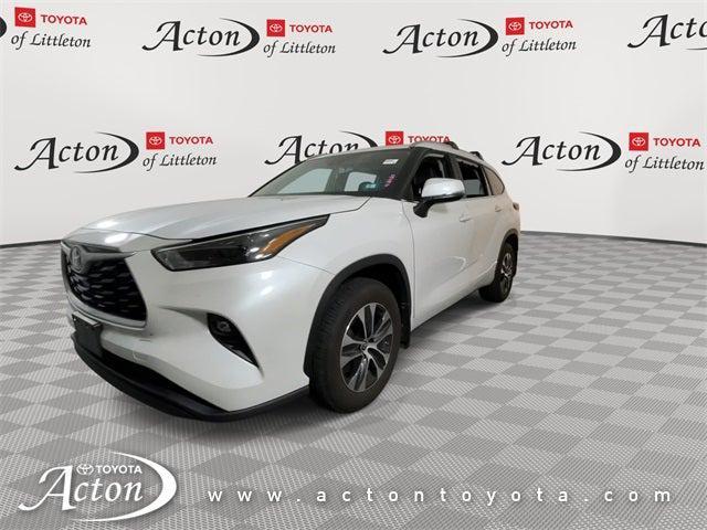 used 2023 Toyota Highlander car, priced at $39,395