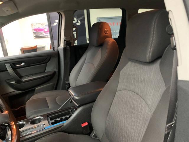 used 2017 Chevrolet Traverse car, priced at $10,988