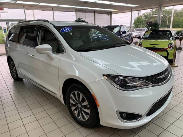 used 2020 Chrysler Pacifica car, priced at $29,988