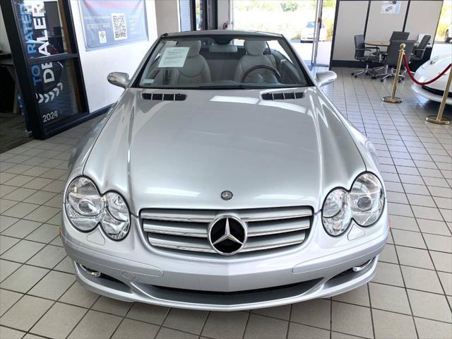 used 2007 Mercedes-Benz SL-Class car, priced at $17,977