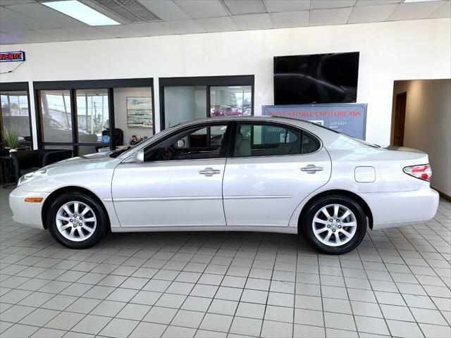 used 2004 Lexus ES 330 car, priced at $9,998