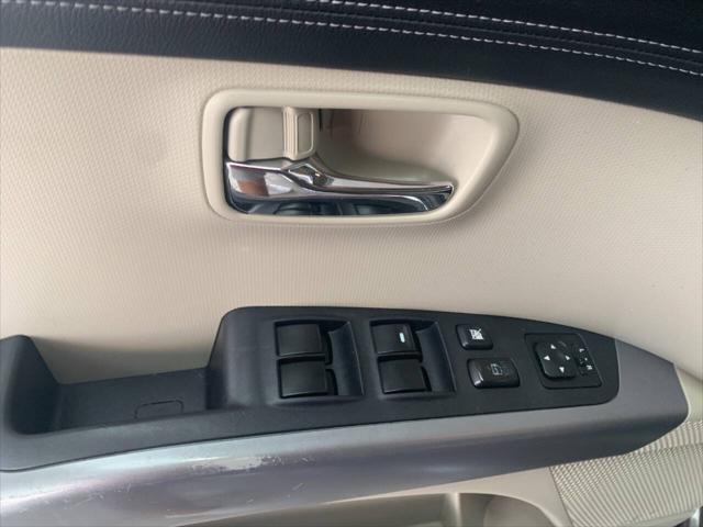 used 2010 Mitsubishi Outlander car, priced at $13,788
