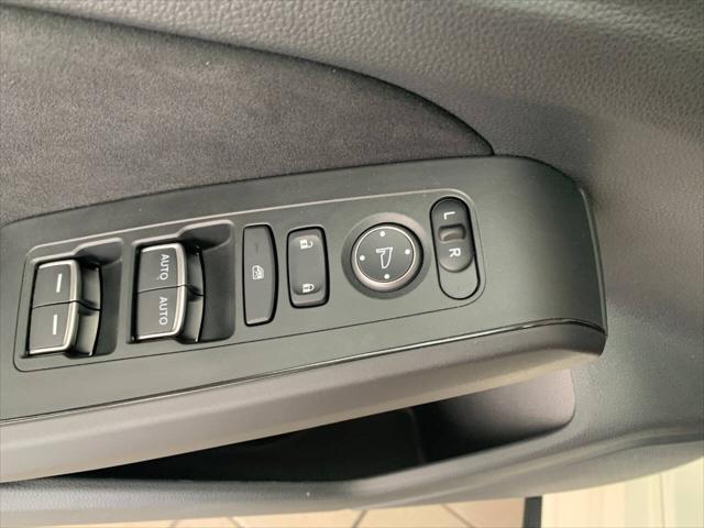 used 2025 Honda Civic car, priced at $47,988