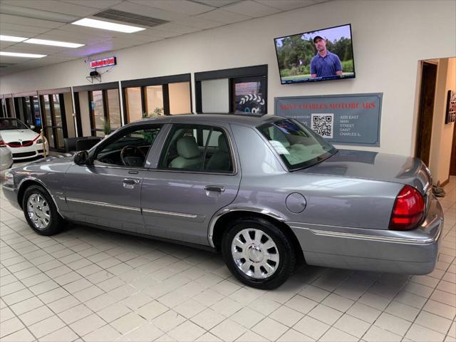 used 2006 Mercury Grand Marquis car, priced at $10,988