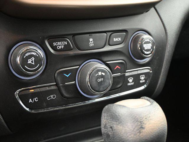 used 2015 Jeep Cherokee car, priced at $12,991