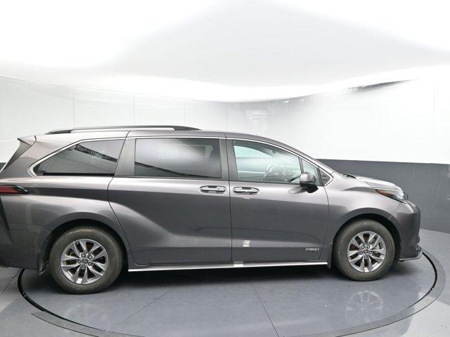 used 2021 Toyota Sienna car, priced at $39,892