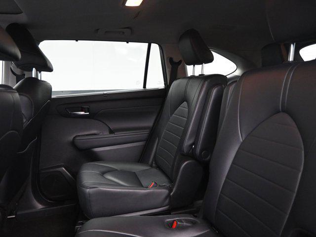 used 2024 Toyota Highlander car, priced at $39,892
