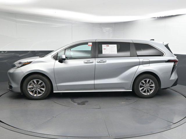 used 2023 Toyota Sienna car, priced at $39,891