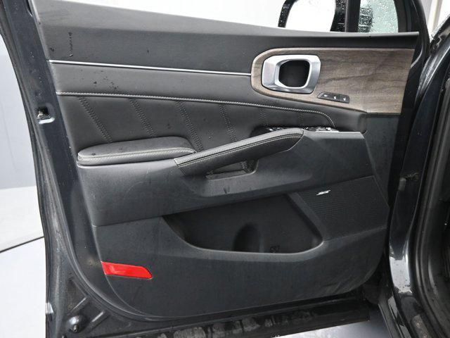 used 2023 Kia Sorento car, priced at $28,491