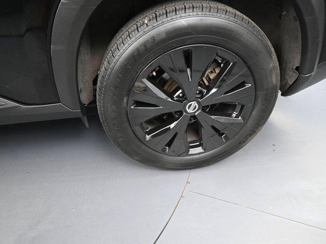 used 2021 Nissan Rogue car, priced at $20,592