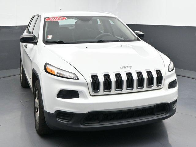 used 2016 Jeep Cherokee car, priced at $9,991