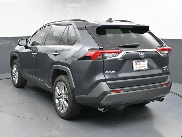 used 2020 Toyota RAV4 car, priced at $29,191