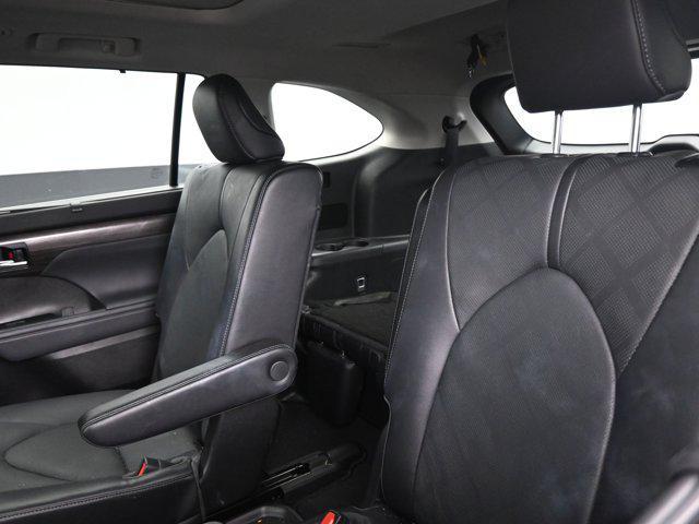 used 2022 Toyota Highlander car, priced at $45,691