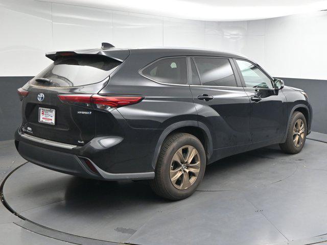 used 2023 Toyota Highlander Hybrid car, priced at $34,991