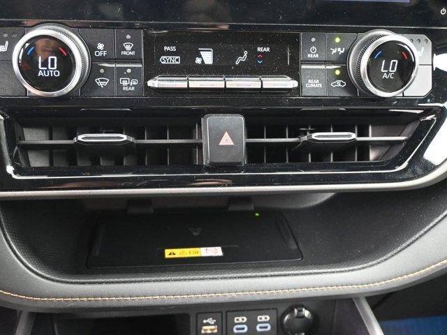 used 2023 Toyota Highlander Hybrid car, priced at $34,991