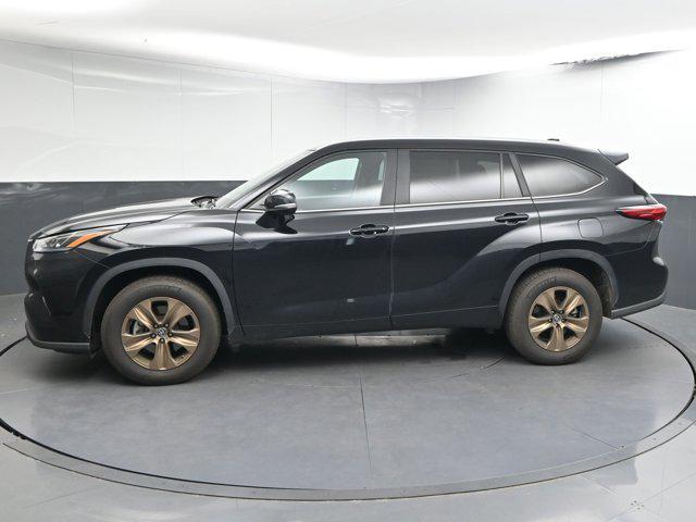 used 2023 Toyota Highlander Hybrid car, priced at $34,991