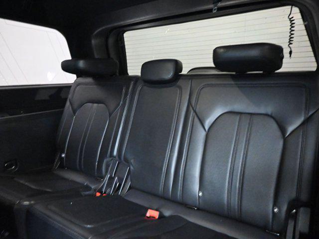 used 2021 Ford Expedition car, priced at $34,291