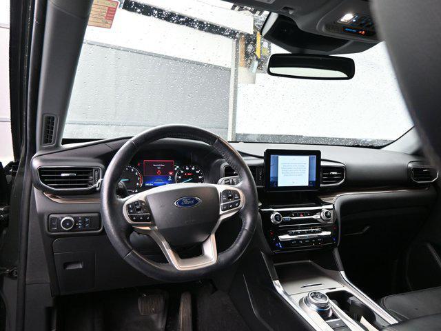 used 2022 Ford Explorer car, priced at $31,092