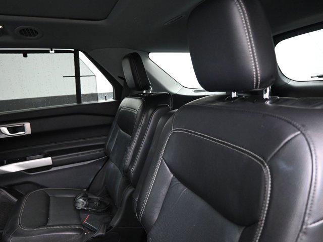 used 2022 Ford Explorer car, priced at $31,092