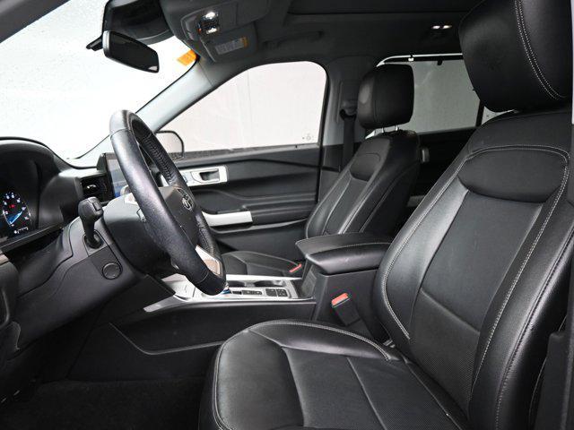 used 2022 Ford Explorer car, priced at $31,092