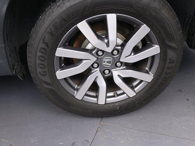 used 2022 Honda Pilot car, priced at $29,991