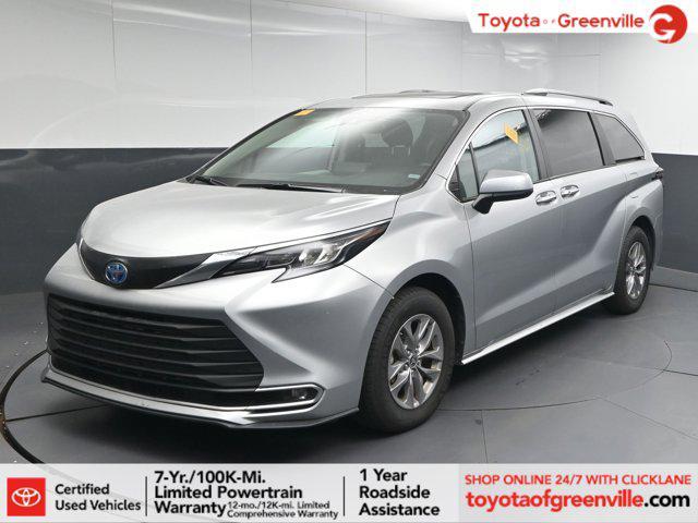 used 2024 Toyota Sienna car, priced at $39,991
