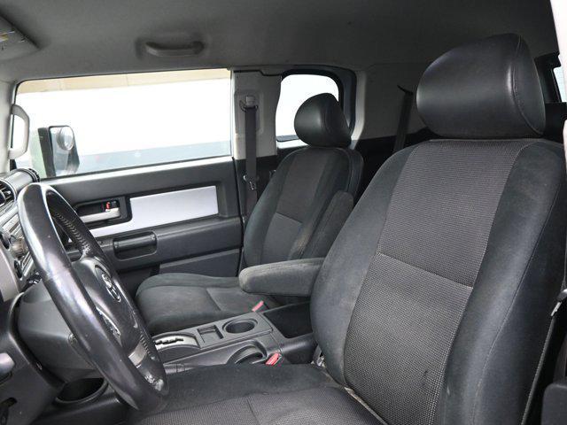 used 2007 Toyota FJ Cruiser car, priced at $9,992