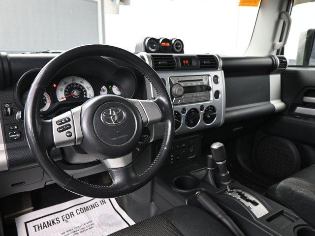 used 2007 Toyota FJ Cruiser car, priced at $9,992