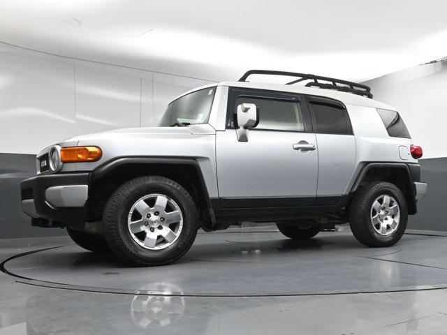 used 2007 Toyota FJ Cruiser car, priced at $9,992
