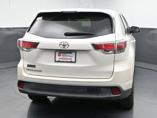 used 2016 Toyota Highlander car, priced at $15,591