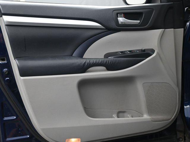 used 2016 Toyota Highlander car, priced at $9,991