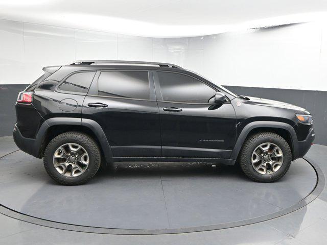 used 2019 Jeep Cherokee car, priced at $14,994