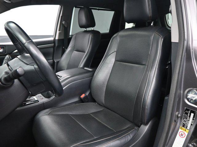 used 2018 Toyota Highlander Hybrid car, priced at $26,493