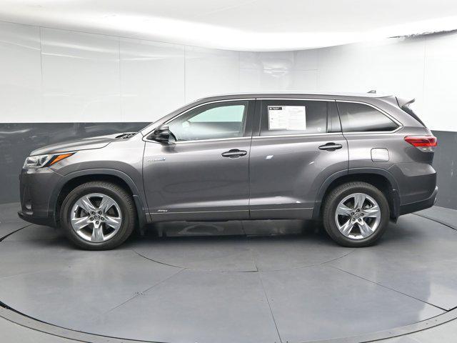 used 2018 Toyota Highlander Hybrid car, priced at $26,493